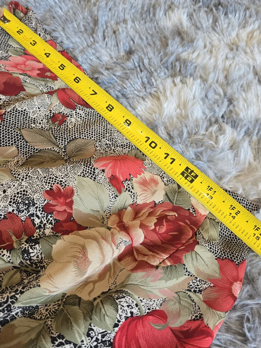 Vintage Dress Barn Floral A-Line Midi Skirt in Red and Cream, Size 1x